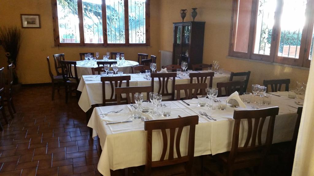 Hotel Villa Maria Luigia Фраскати Екстериор снимка
