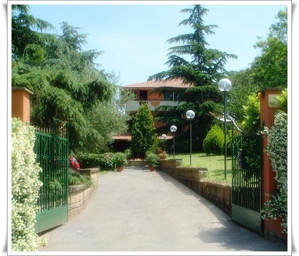 Hotel Villa Maria Luigia Фраскати Екстериор снимка