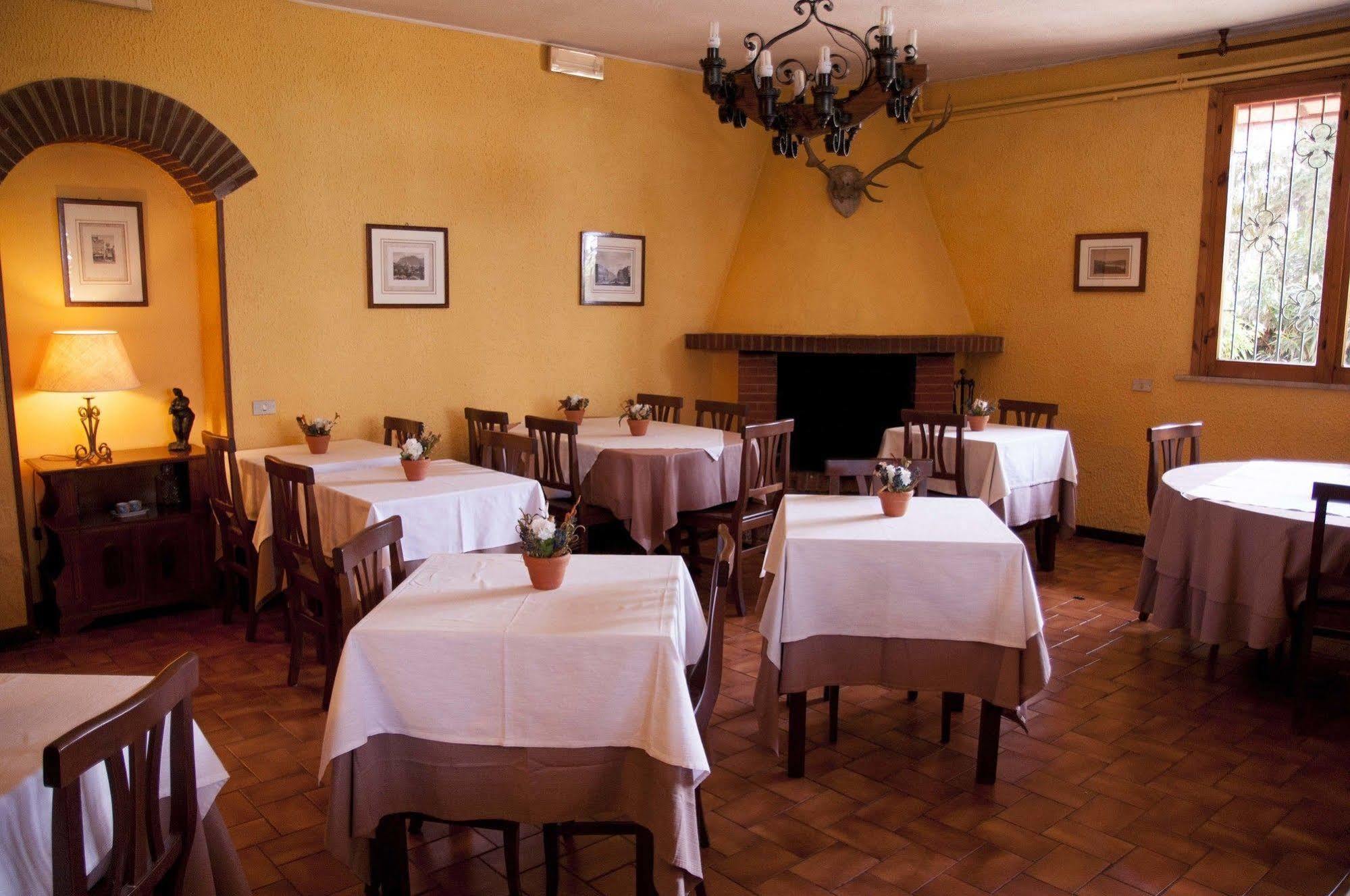 Hotel Villa Maria Luigia Фраскати Екстериор снимка